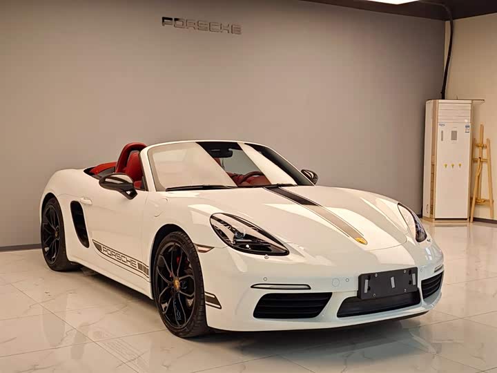 Фото 4 - Porsche 718