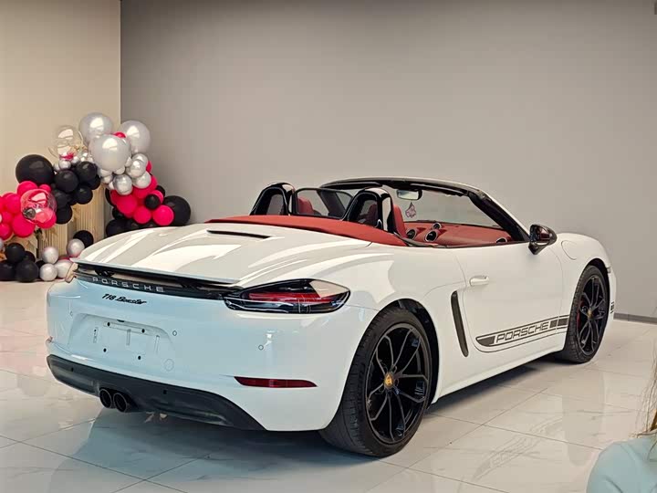 Фото 5 - Porsche 718