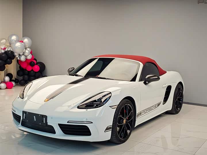 Фото 8 - Porsche 718