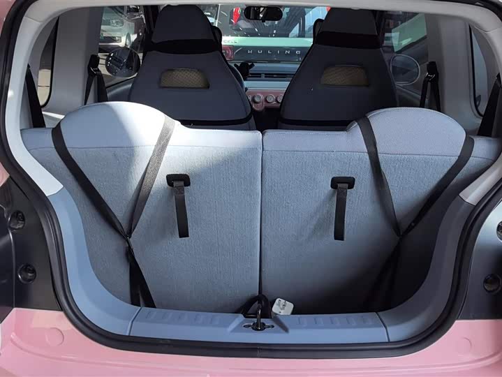 Фото 4 - Bestune Pony