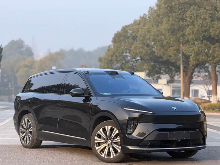 Фото 5 - Nio ES8