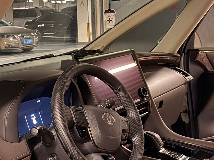 Toyota Alphard 2024 2024款 双擎 2.5L 臻享版