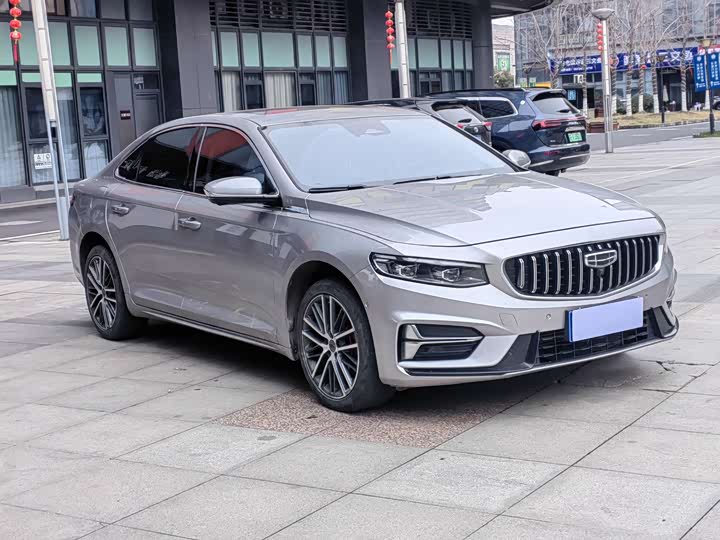 Фото 3 - Geely Preface