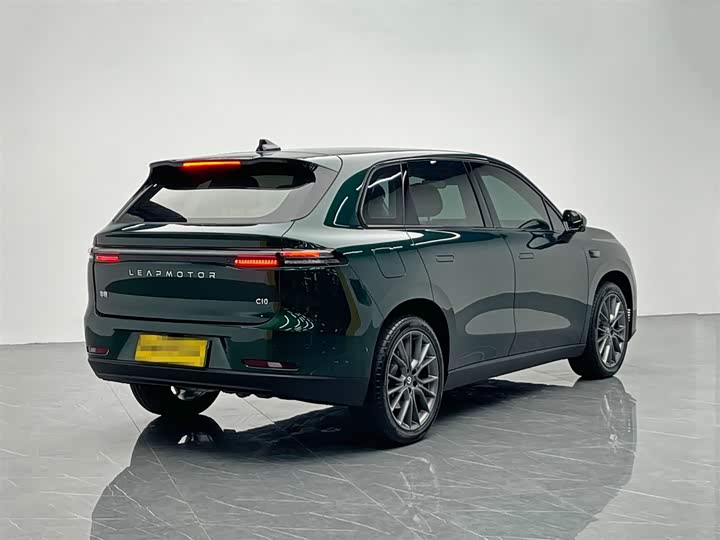 Фото 6 - Leapmotor C10
