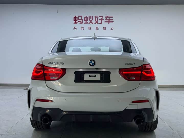 Фото 5 - BMW 1 Series