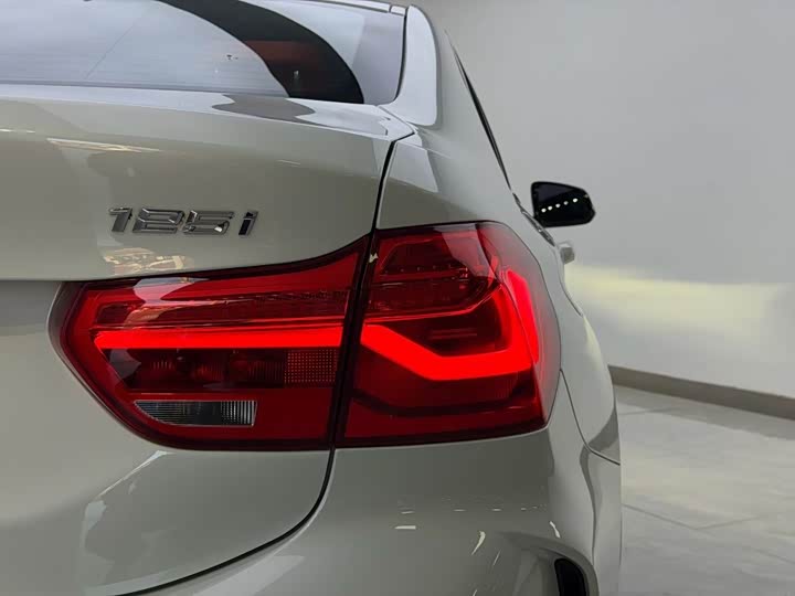 Фото 8 - BMW 1 Series