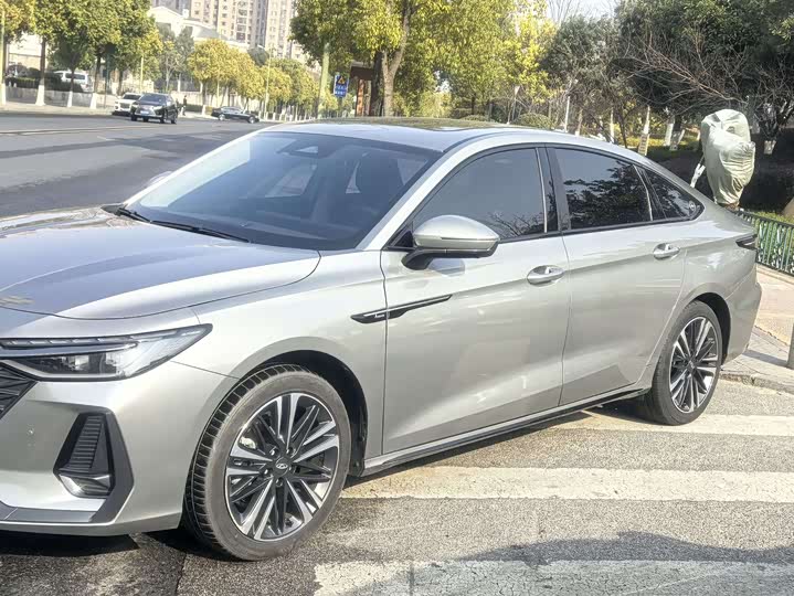 Фото 5 - Chery Arrizo 8