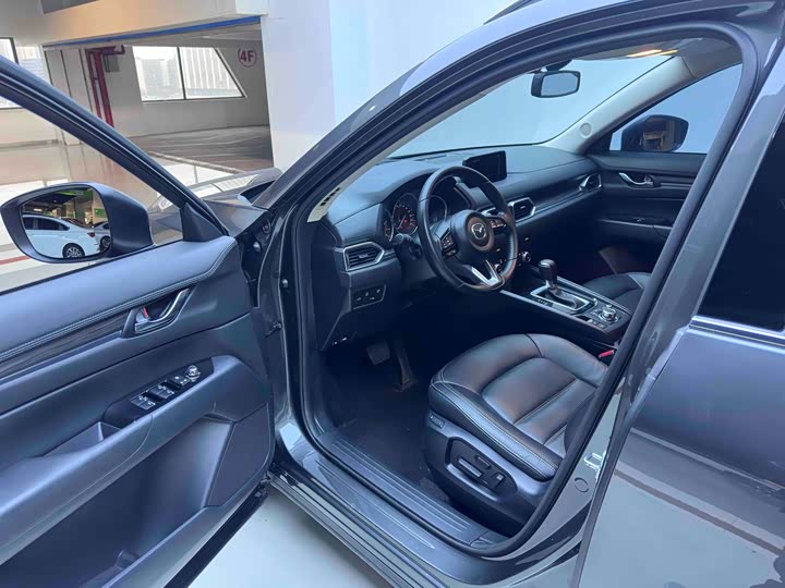 Фото 9 - Mazda CX-5