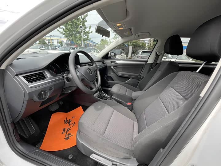 Фото 4 - Volkswagen Bora