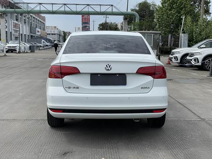 Фото 8 - Volkswagen Bora