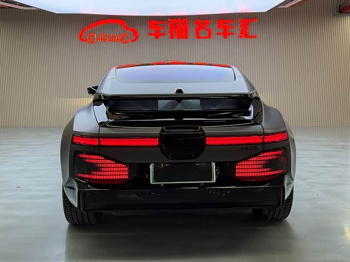 Фото 5 - HiPhi Z