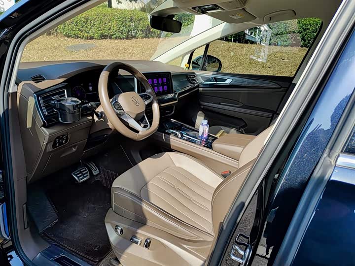 Фото 7 - Volkswagen Viloran