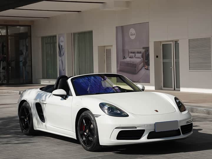 Фото 3 - Porsche 718