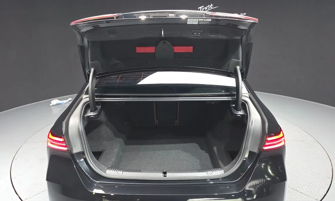 Фото 20 - BMW 5 Series