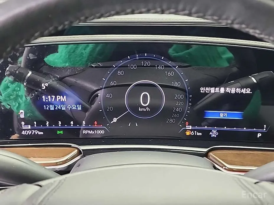 Фото 6 - Cadillac Escalade