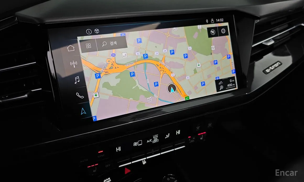 Фото 14 - Audi Q4 e-tron