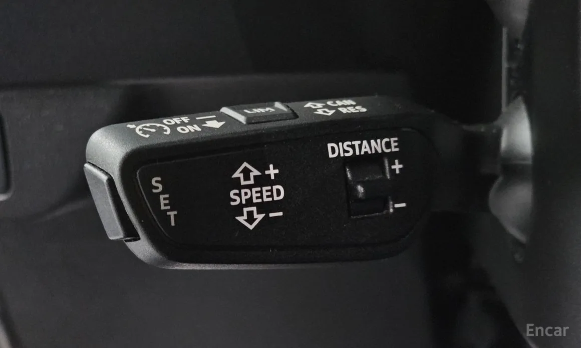 Фото 20 - Audi Q4 e-tron