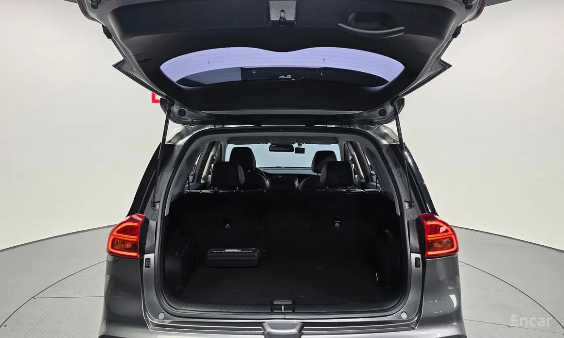 Фото 20 - Kia Niro