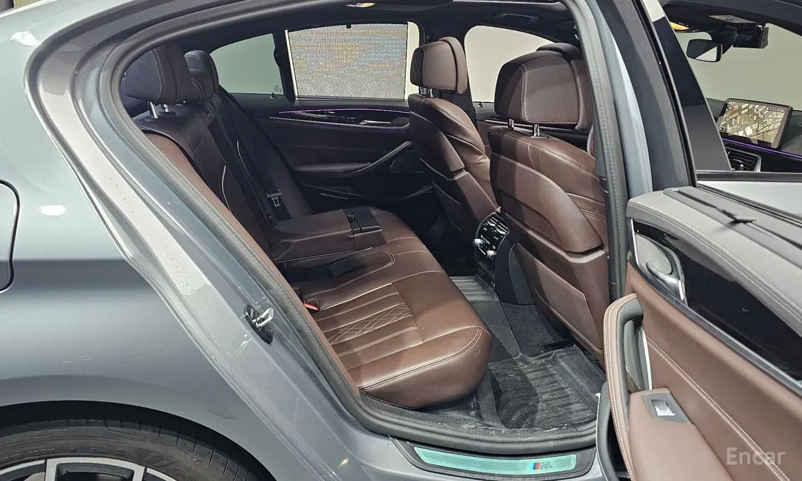 Фото 12 - BMW 5 Series