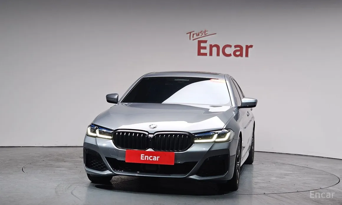 Фото 3 - BMW 5 Series