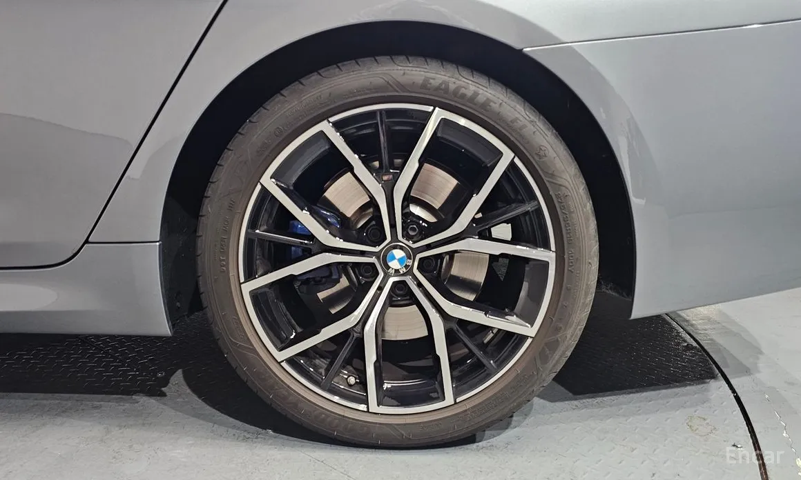 Фото 5 - BMW 5 Series