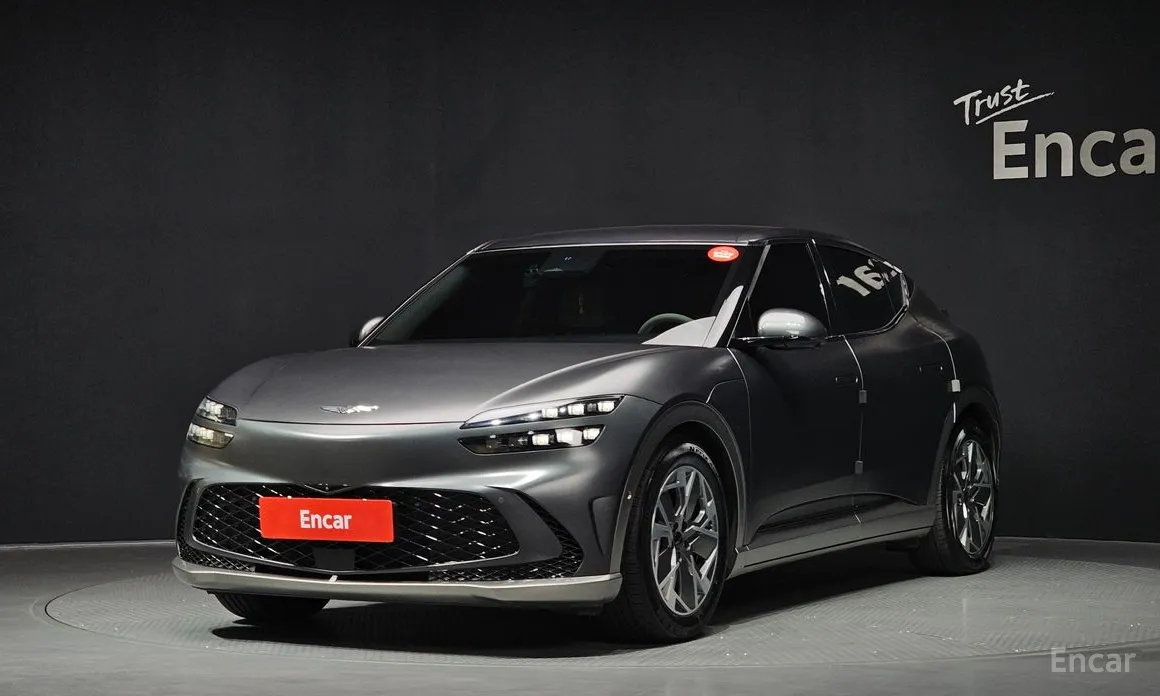 Фото 1 - Genesis GV60