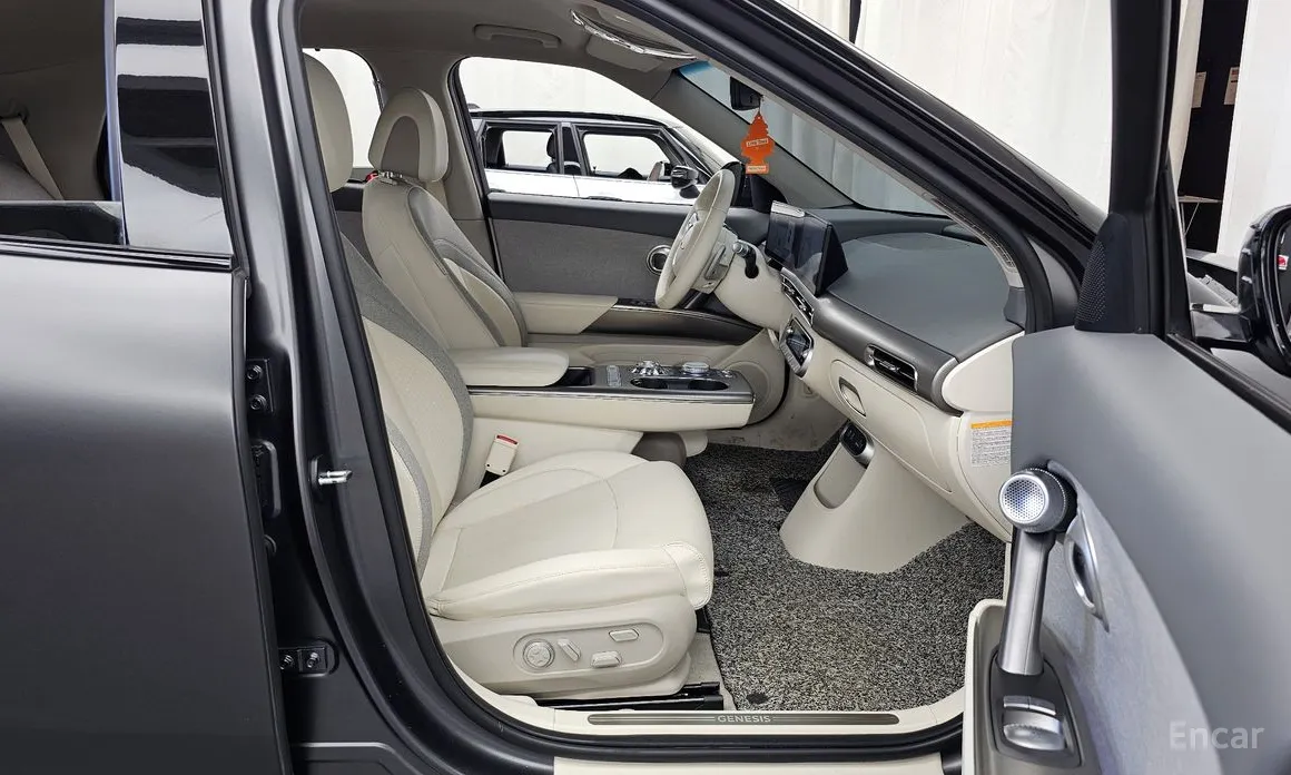 Фото 10 - Genesis GV60