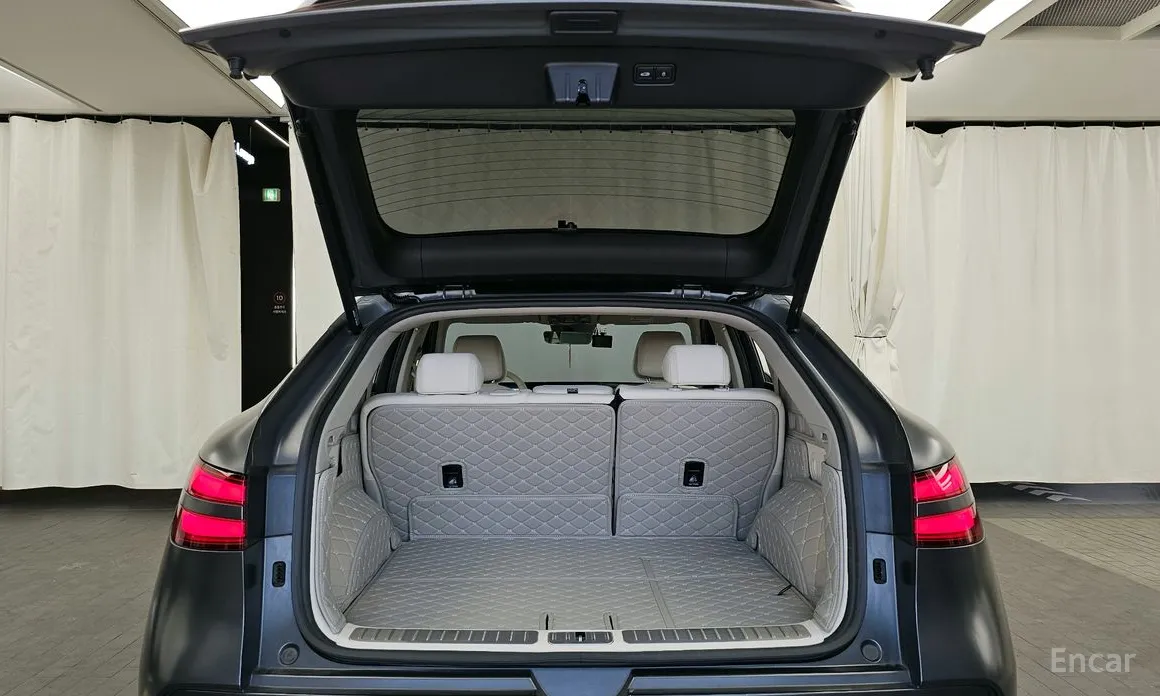 Фото 20 - Genesis GV60