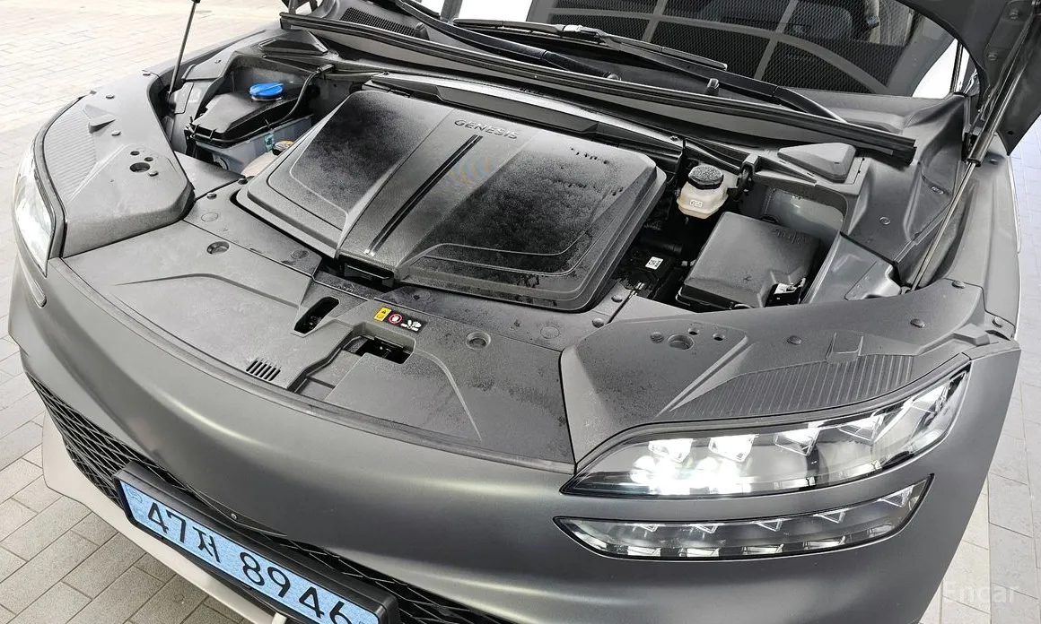 Фото 6 - Genesis GV60