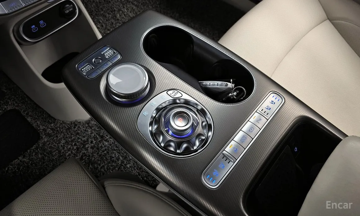 Фото 9 - Genesis GV60