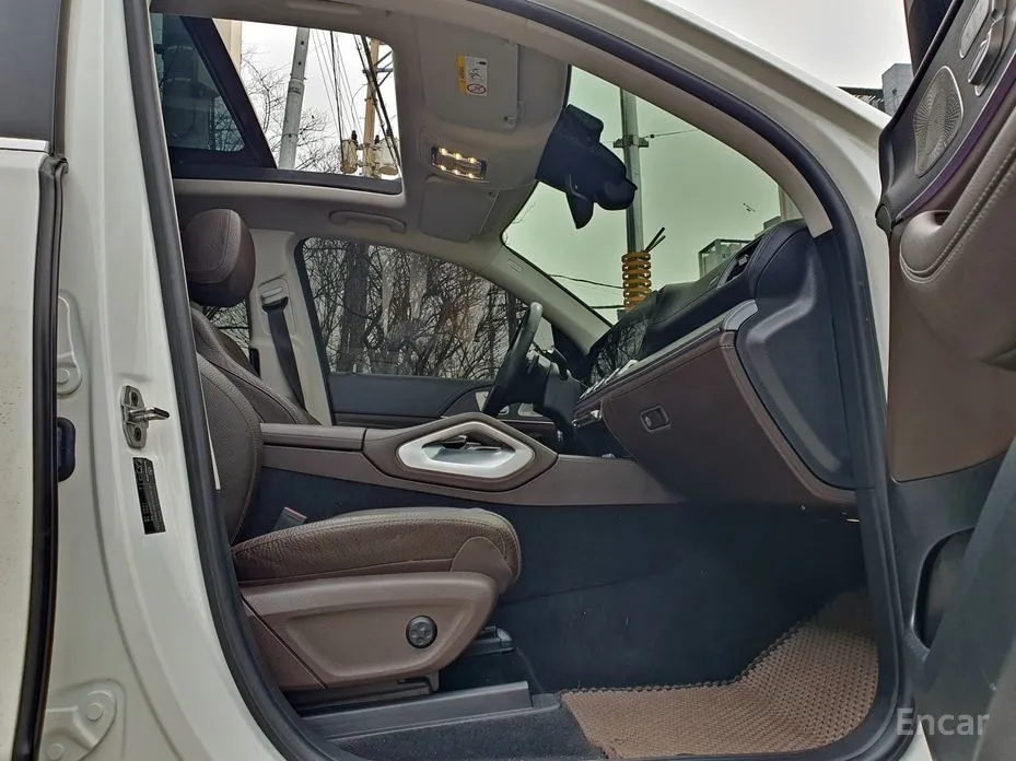 Фото 6 - Mercedes-Benz GLE-Class