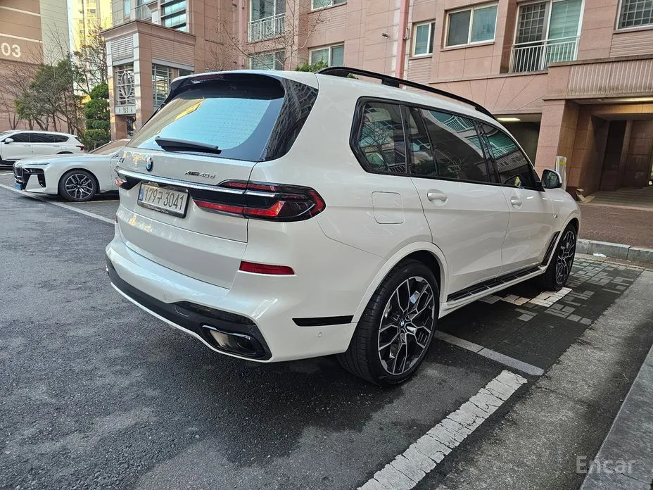 Фото 4 - BMW X7