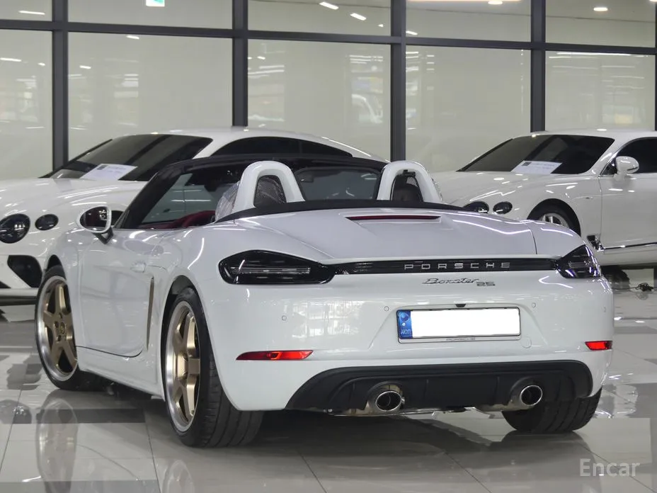 Фото 4 - Porsche 718