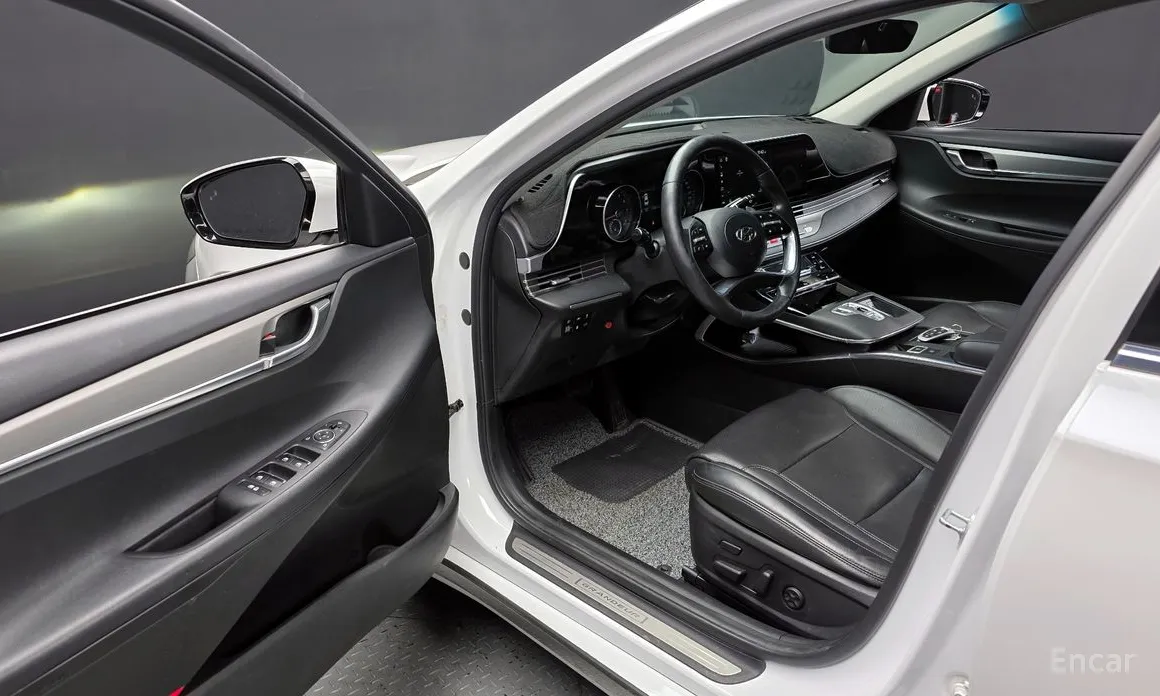 Фото 11 - Hyundai Grandeur