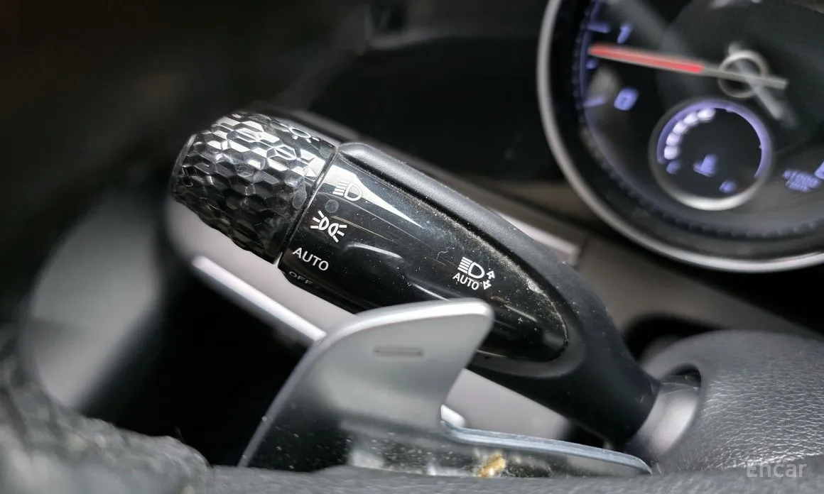 Фото 17 - Hyundai Grandeur