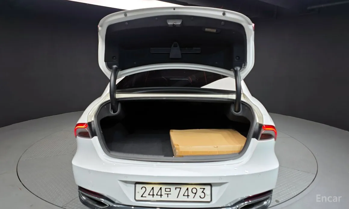 Фото 20 - Hyundai Grandeur