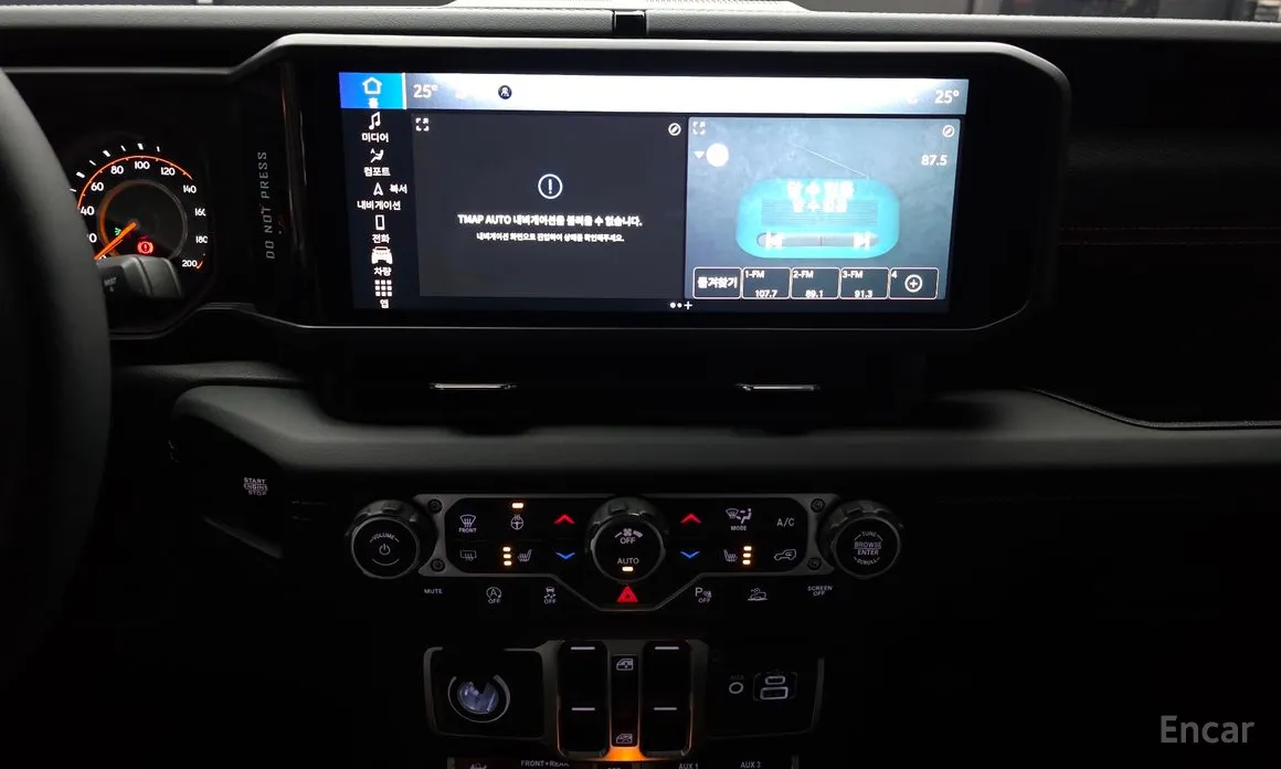 Фото 14 - Jeep Wrangler