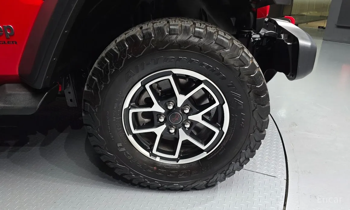 Фото 5 - Jeep Wrangler