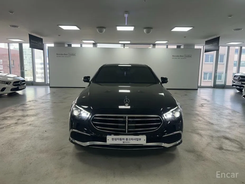 Фото 3 - Mercedes-Benz E-Class