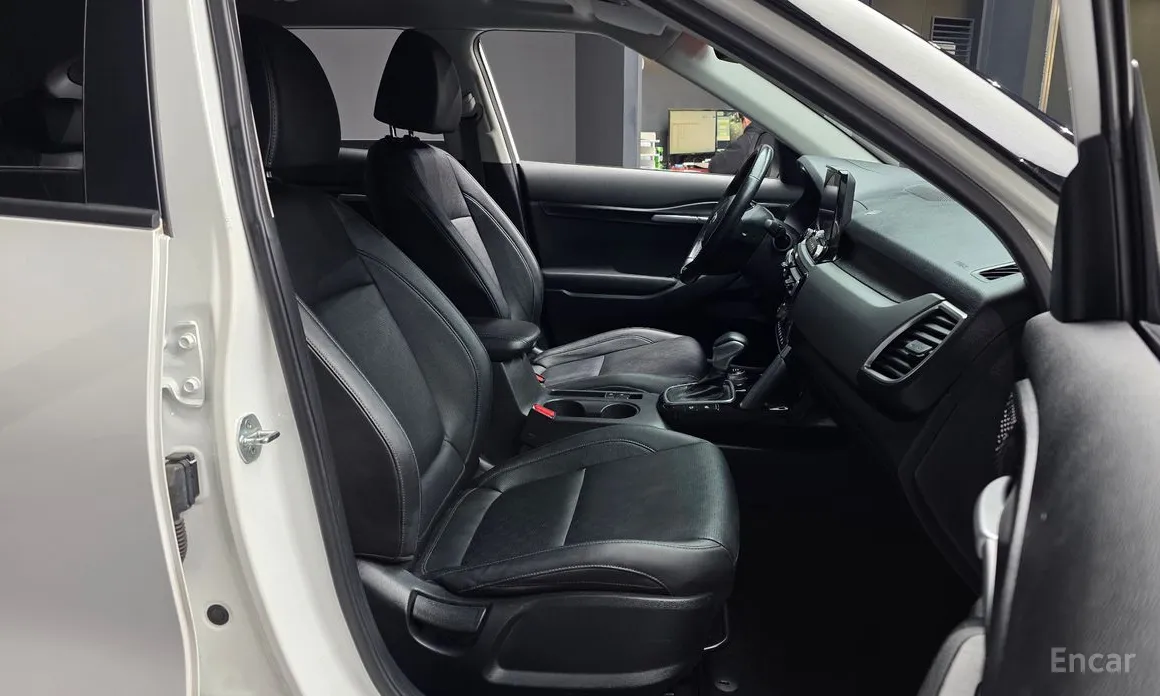 Фото 11 - Kia Seltos