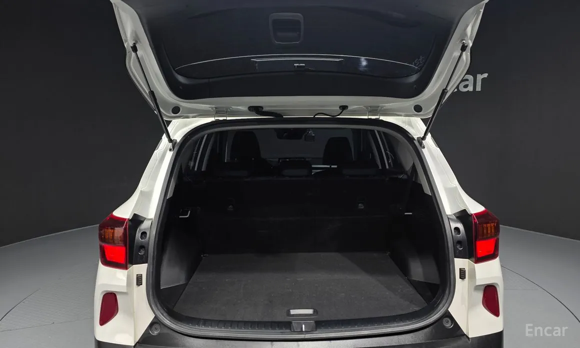 Фото 20 - Kia Seltos