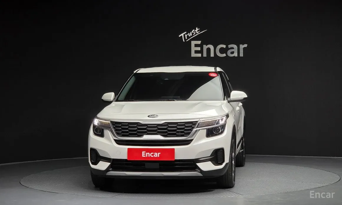 Фото 3 - Kia Seltos