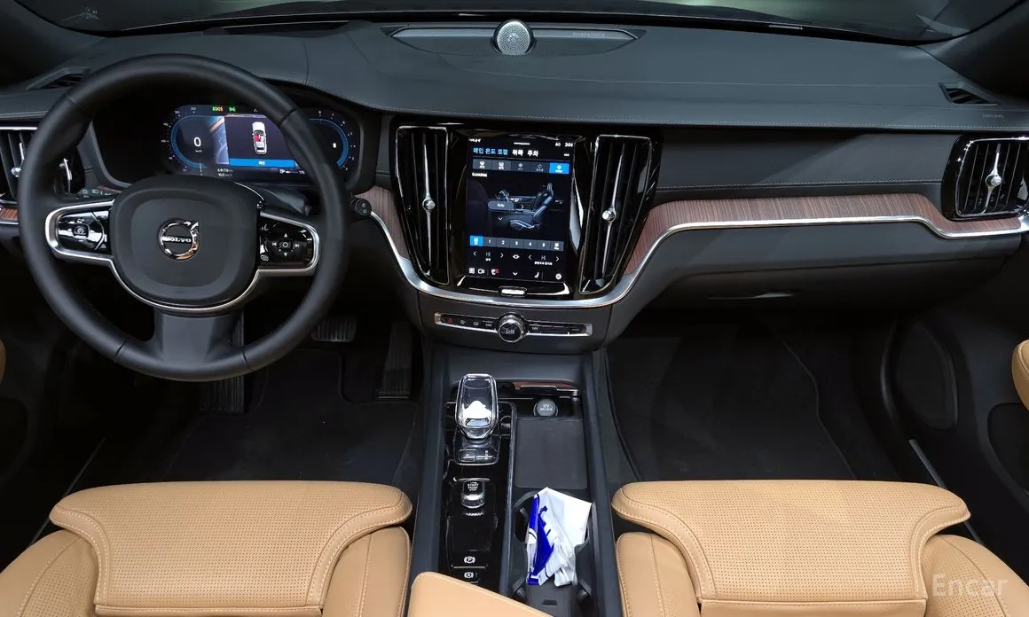 Фото 7 - Volvo V60