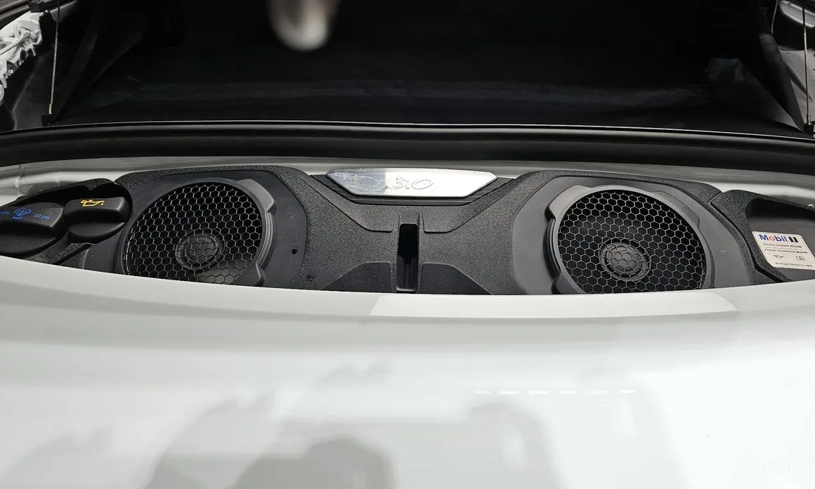 Фото 18 - Porsche 911