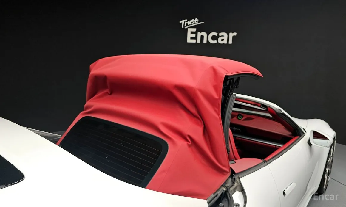 Фото 19 - Porsche 911