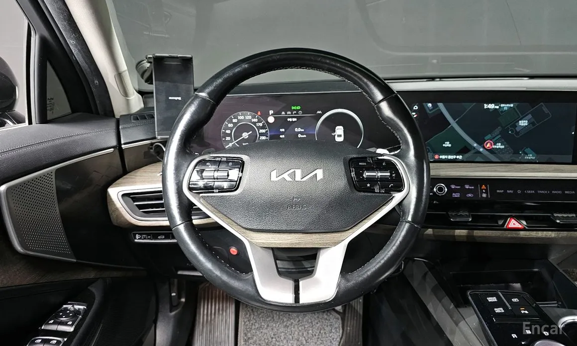 Фото 13 - Kia K8