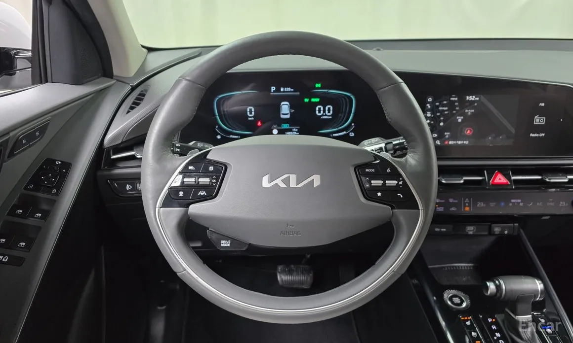 Photo 13 - Kia Niro