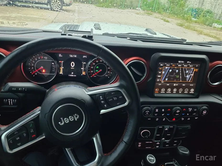 Photo 14 - Jeep Gladiator