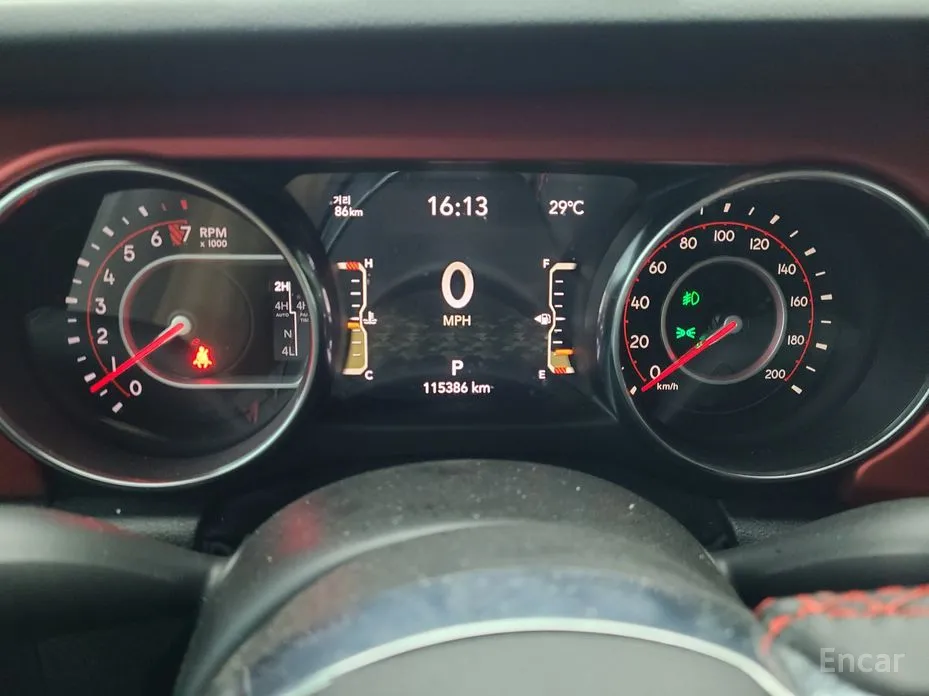 Photo 9 - Jeep Gladiator