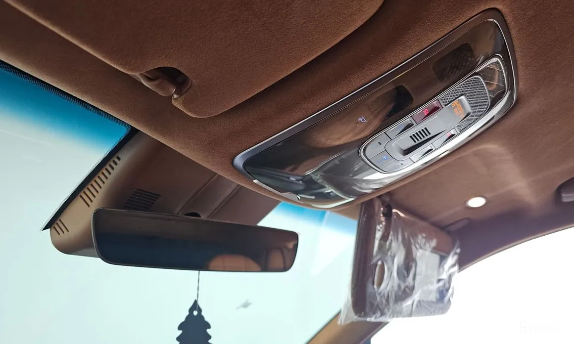 Фото 18 - Genesis GV80